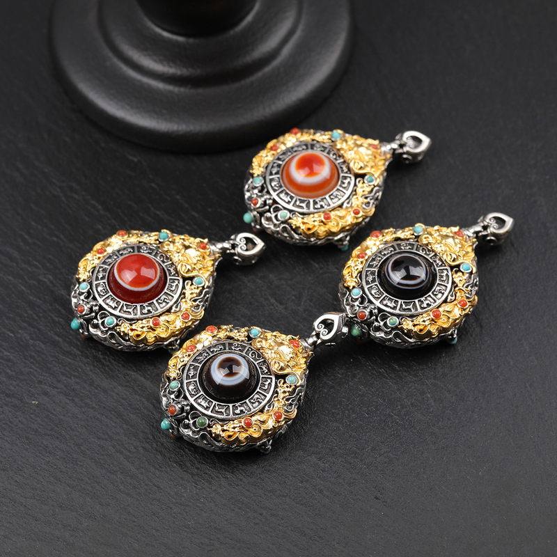 Ethnic Fashion Design - Tibet Esintili Kolye Ucu, Sekiz Trigram