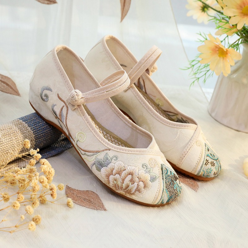 Kadınlar için Günlük Ayakkabıl - Ethnic Fashion Women incelemesi ve fiyatı